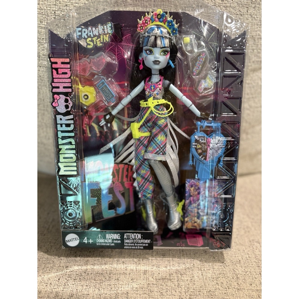 BRAND NEW Monster High Frankie Stein Doll‎ Accessories Monster Fest